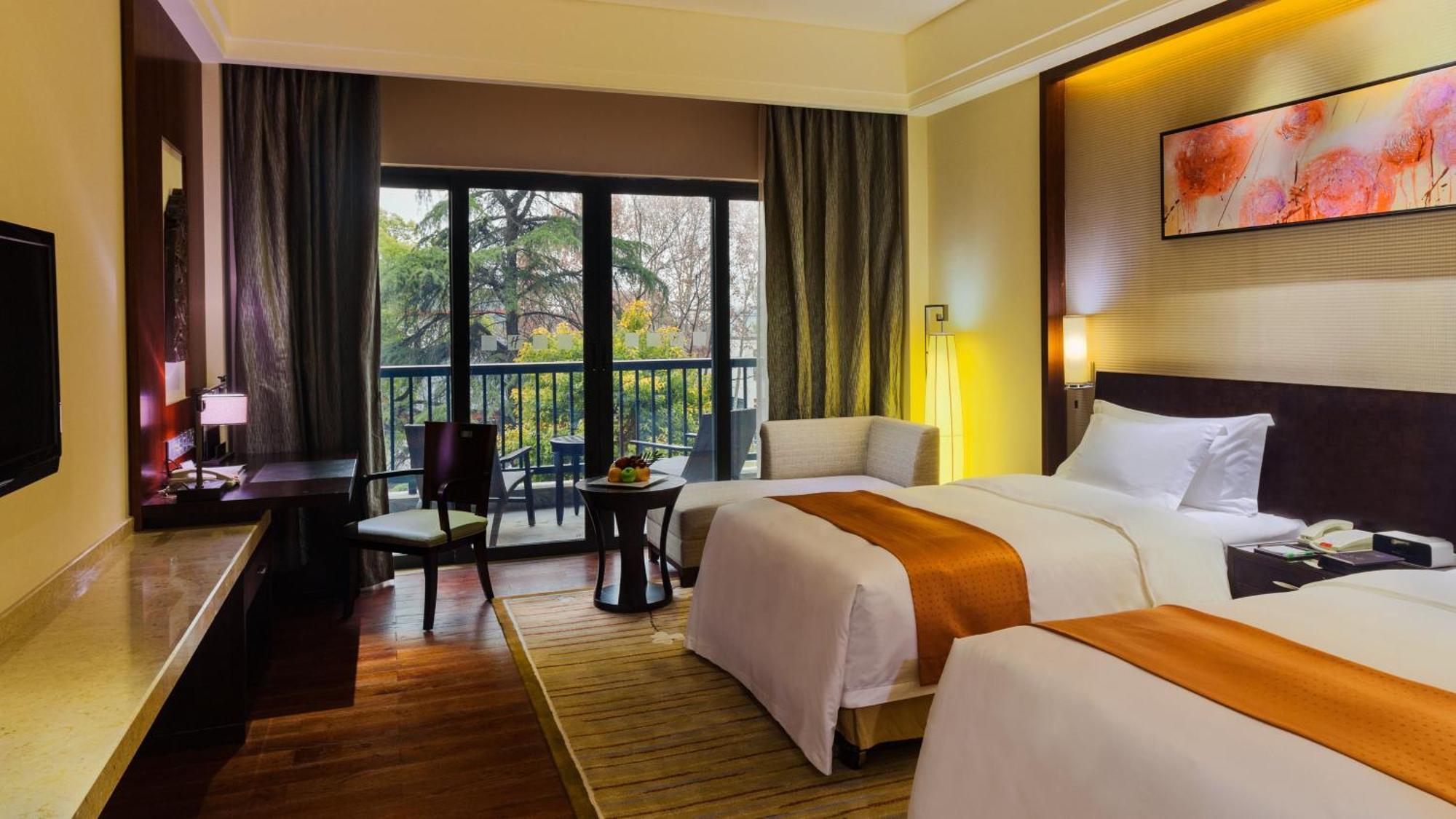 Holiday Inn Resort Chaohu Hot Spring By Ihg Hefei Eksteriør billede